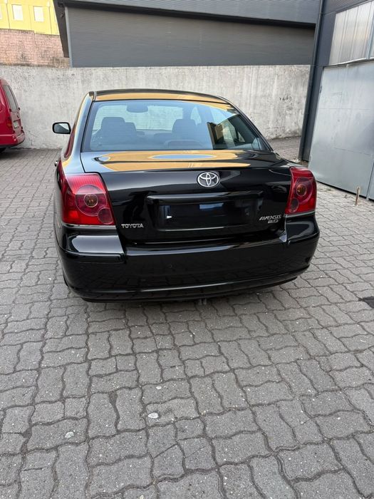 Toyota Avensis 2.0