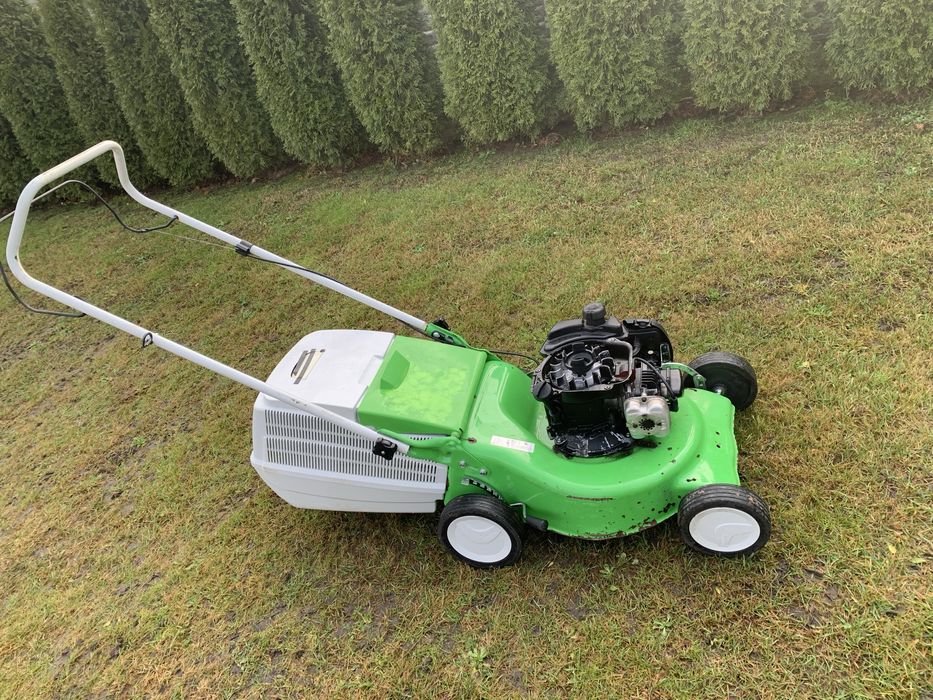 Продам по запчастям мотор газонокосарка