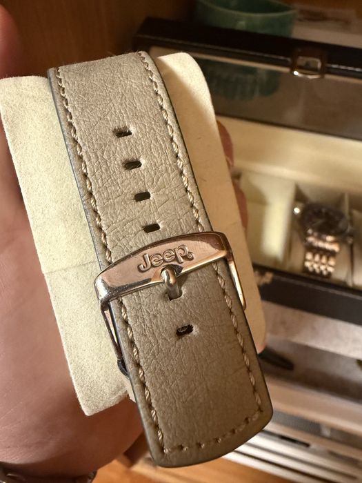 Relogio Jeep como novo