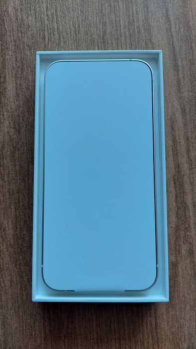 iPhone 13 biały, nowy