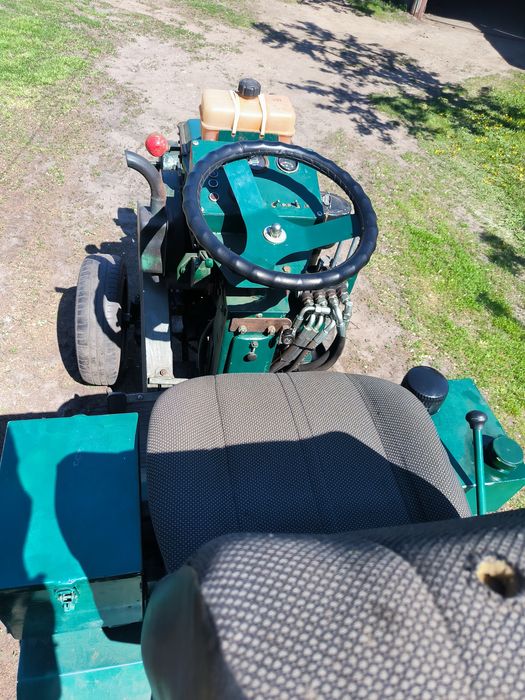 Мото тратор з вом