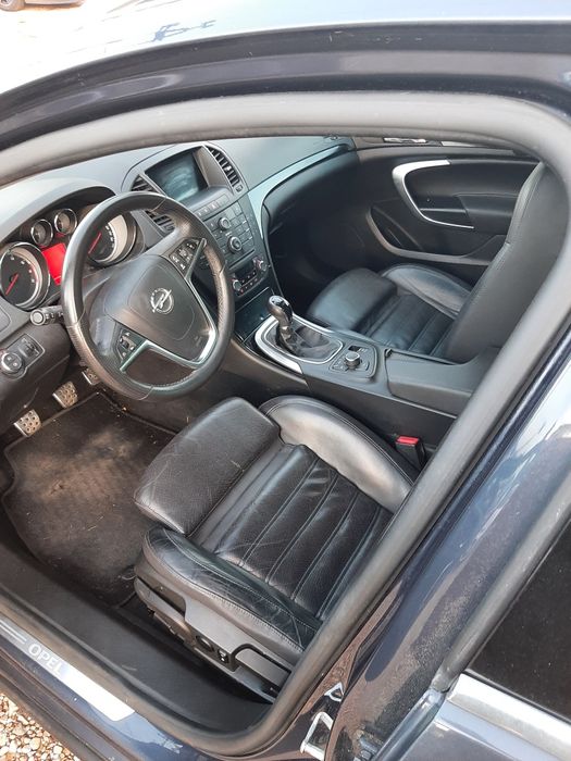 Opel Insignia 2009 rok 1.6 turbo pełny pakiet