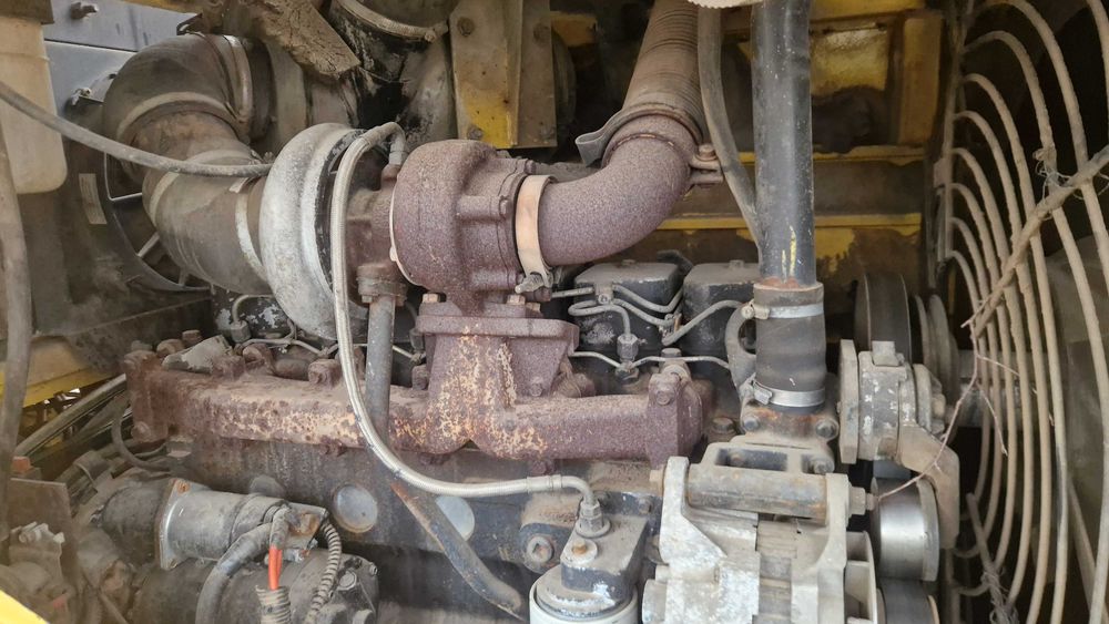 Ładowarka kołowa Komatsu WA 270-3 części most silnik koła wał szyba