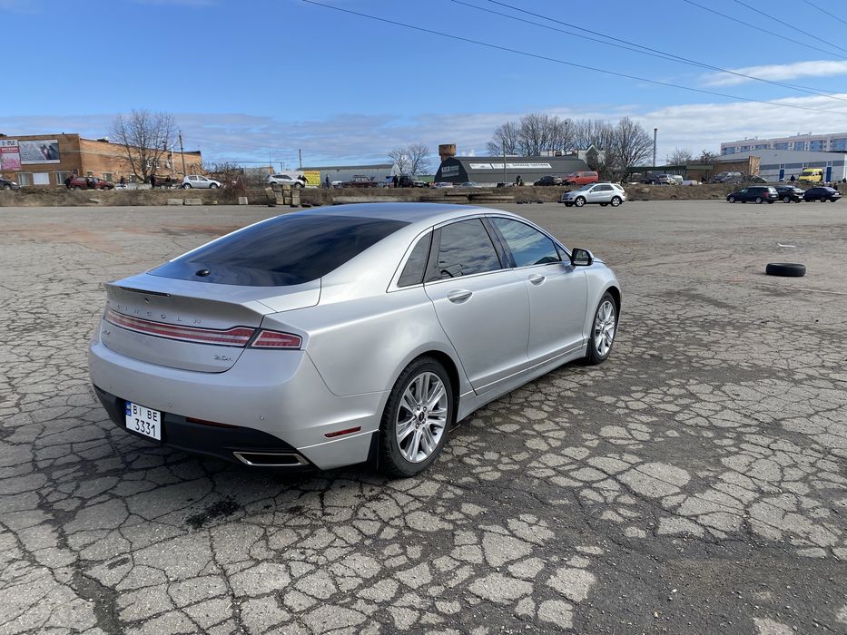 Lincoln mkz 2.0 гібрид