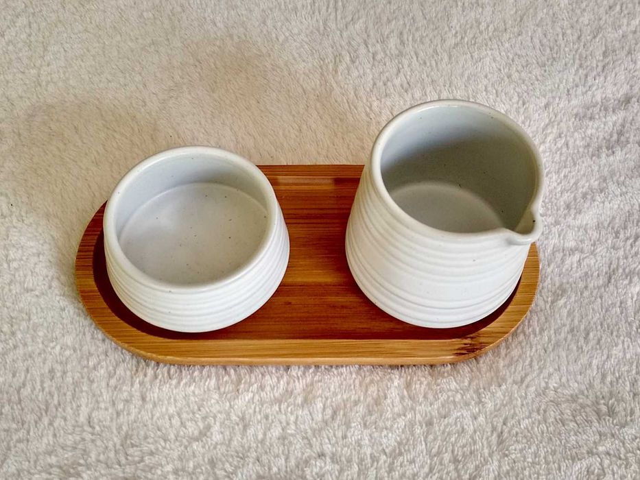 Conjunto cerâmico Nespresso (porte incluído)