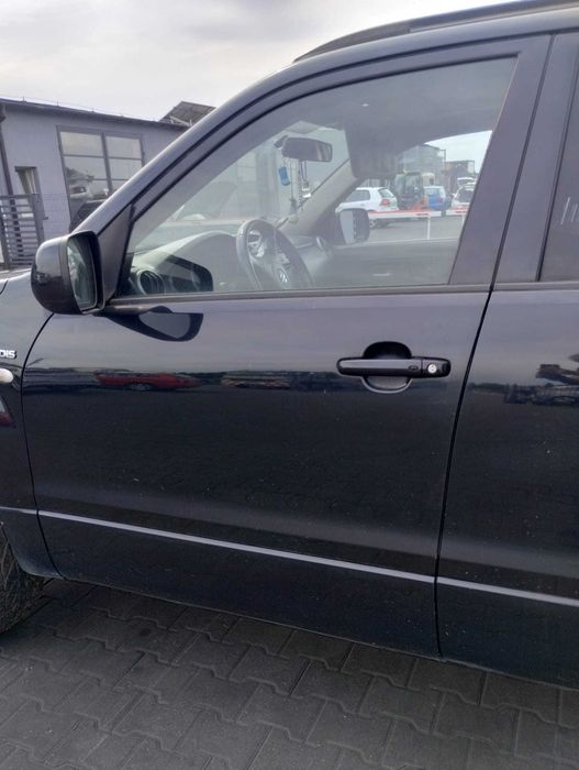 drzwi przód przednie lewe prawe  Suzuki Grand Vitara II 05- ZJ3, części