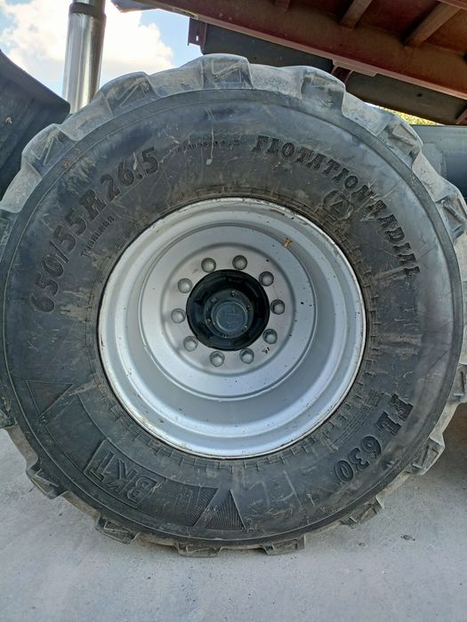 Koło 650/55 R26. 5 BKT FL630