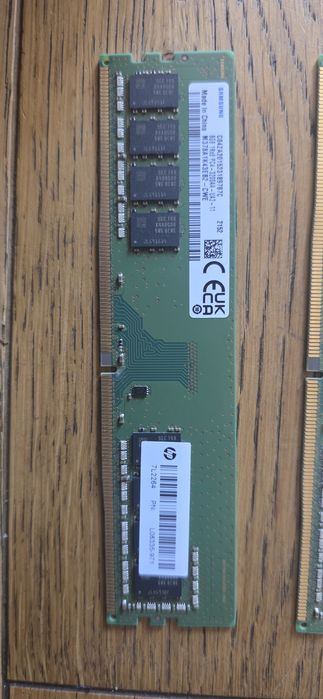 Pamięć RAM 2× 8GB DDR4 Samsung 3200 M Hz 1.20V PC4-3200AA