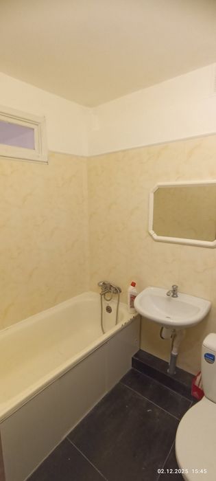 Оренда 2кім.кв з свіжим ремонтом.