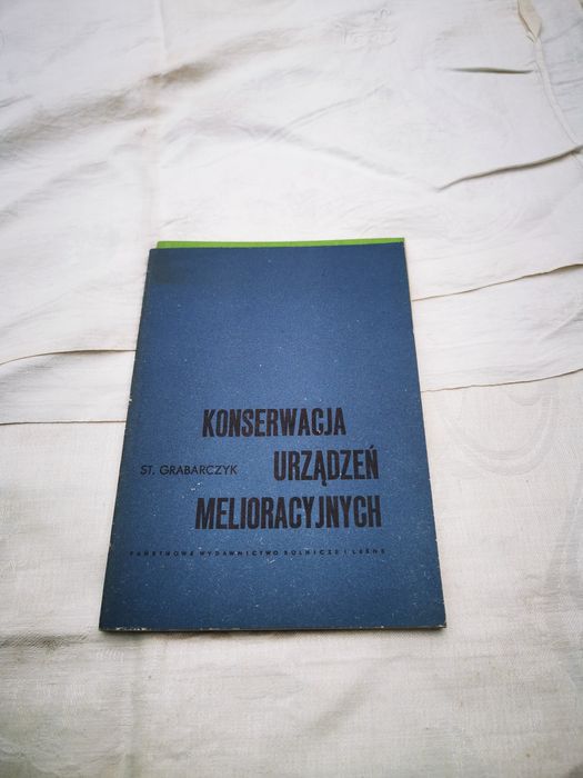 Konserwacja urządzeń melioracyjnych. Grabarczyk