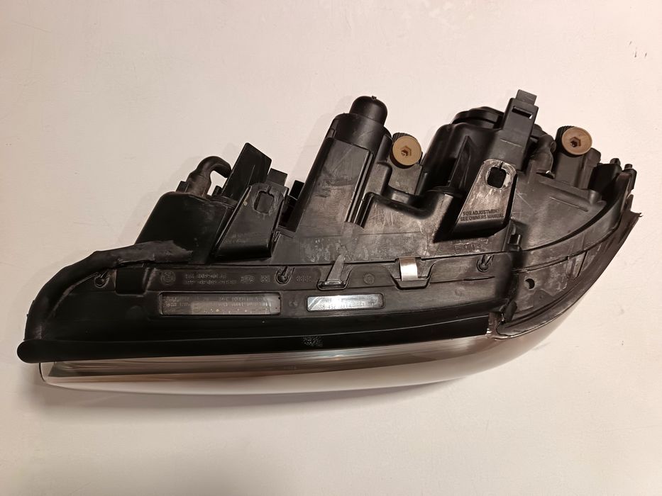 Farol BMW serie 7 E65