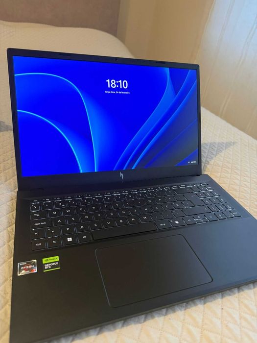 Portátil Gaming Acer Nitro V 15