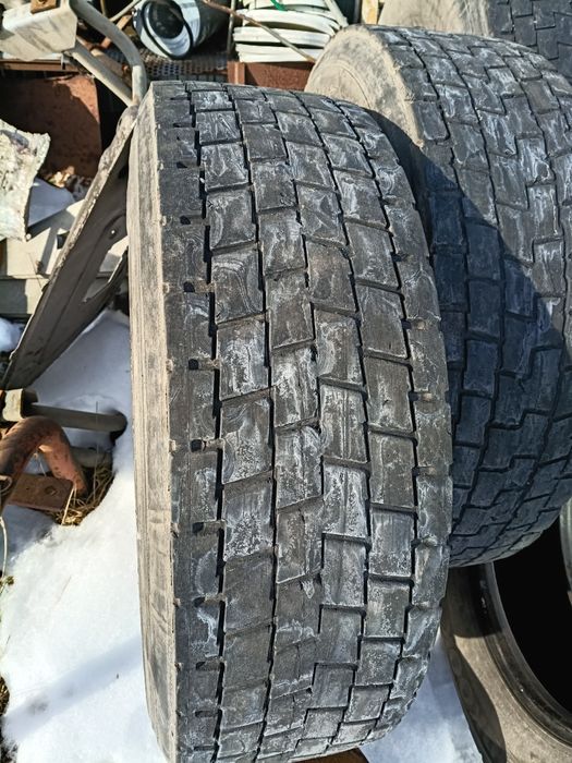 Opony 315 70 R22.5