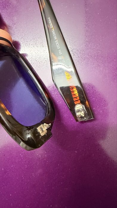 2 pares de oculos da prada