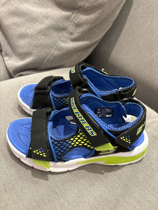 Детские босоножки Skechers размер 33,5