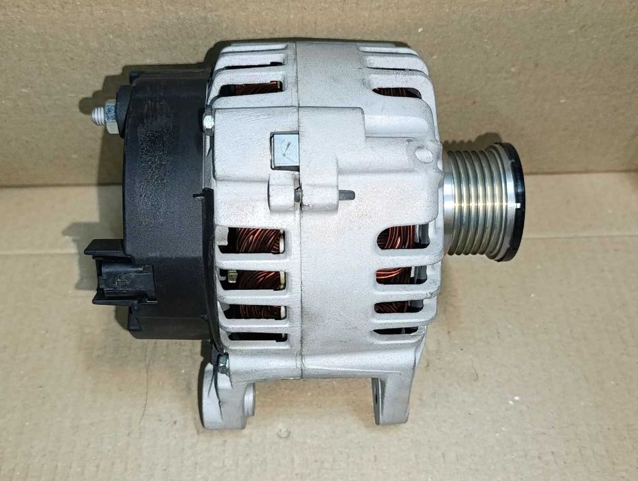 Генератор Master Trafic Movano Vivaro Primastar Laguna 1.9 2.2 2.5 Dci