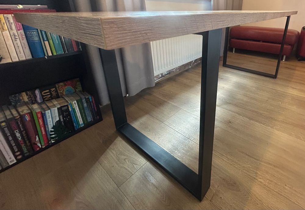 Duży stół industrialny 220×76 cm blat dębowy laminat i metalowe nogi Loft