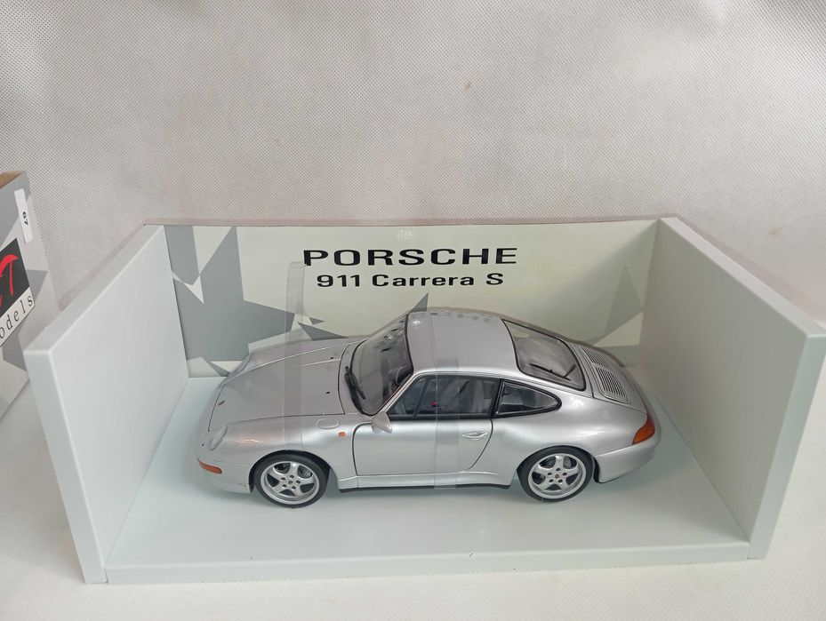 UT Models Porsche 911 Carrera S 1:18