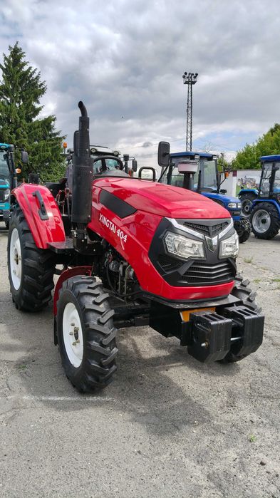 Трактор XINGTAI Сінтай XT-404R реверс примусова навіска