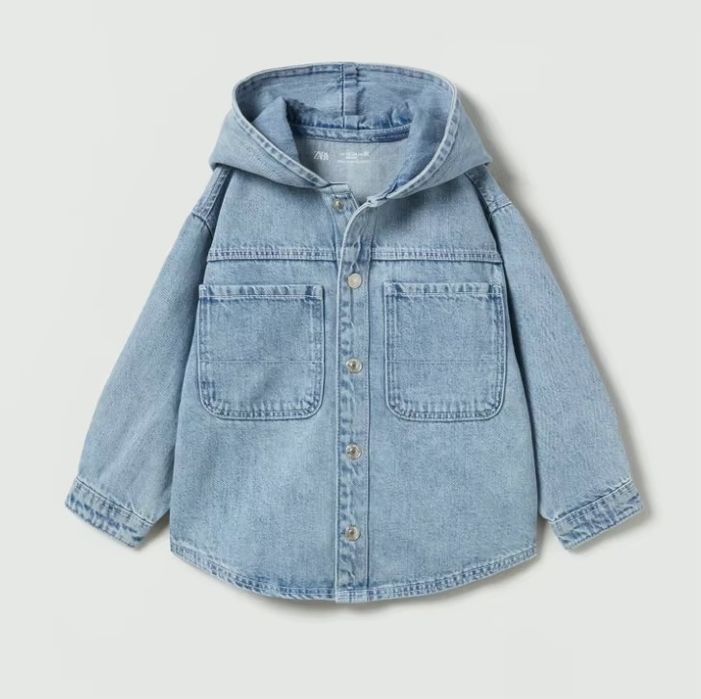 Джинсова куртка Zara (86 р)з капюшоном