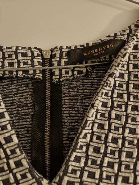 Sukienka Reserved zimowa