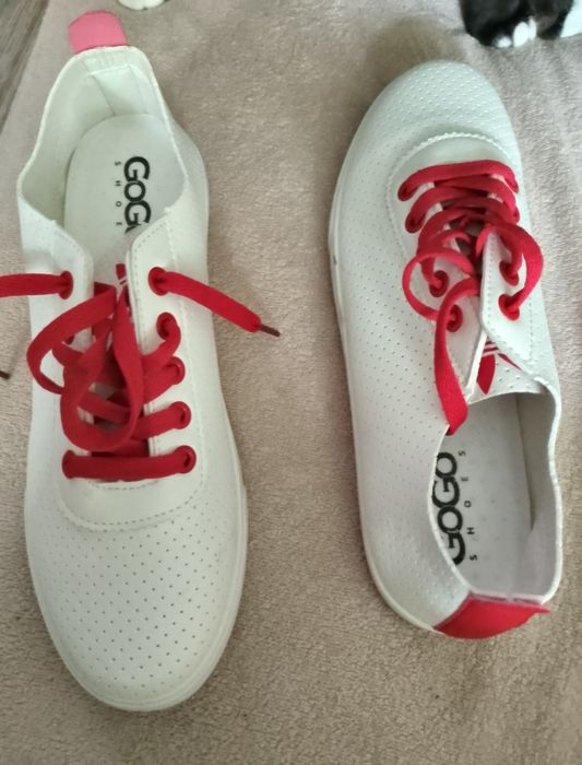 Buty sportowe damskie Adidas rozm 39