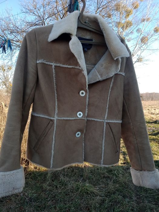 Дублёнка современная бежевая