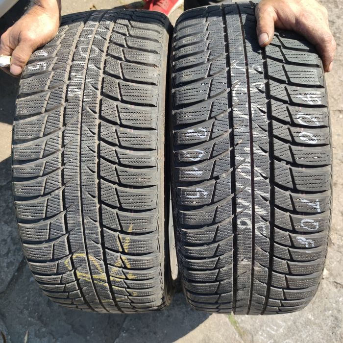 opony zima 225x40x18 BRIDGESTONE 2szt  400zl 2015r