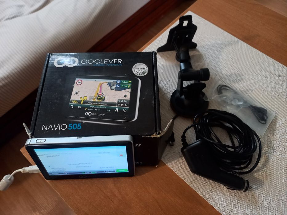Sprzedam nawigację samochodową