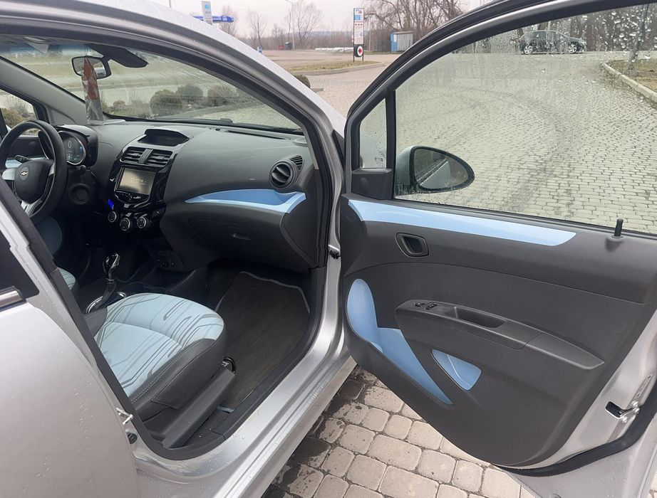Шевролет спарк ев Chevrolet spark ev