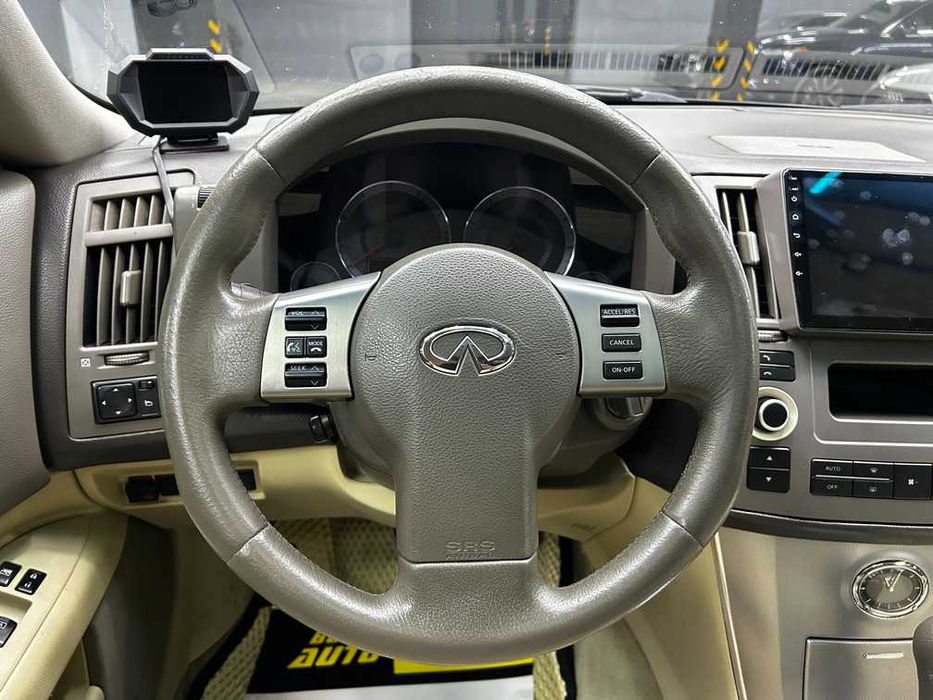 Infiniti FX35 2007