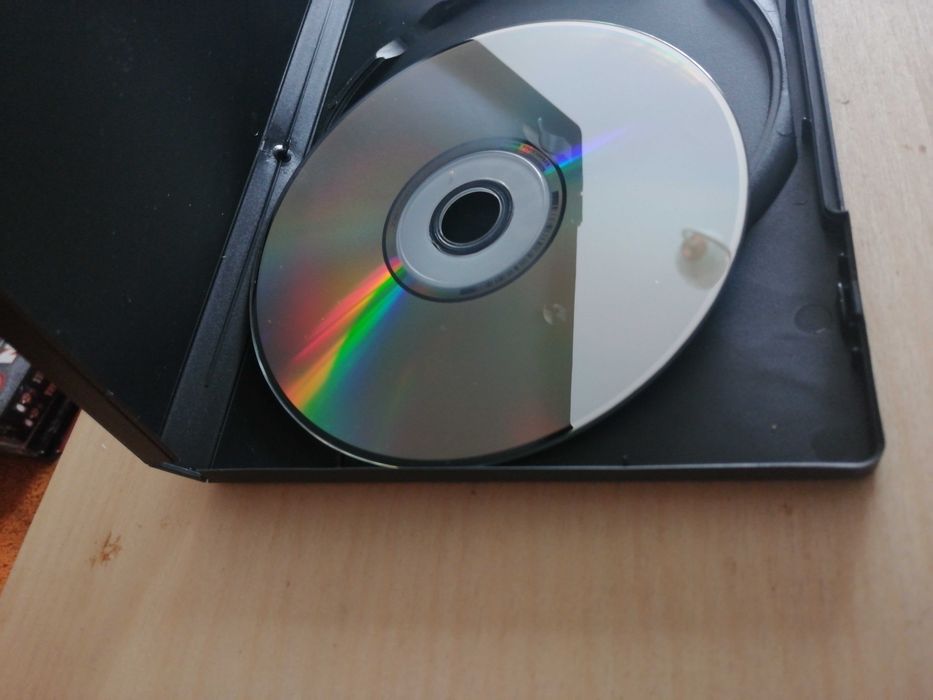 Komornik  film na DVD A.Chyra i M.Kożuchowska reż. Feliks Falk