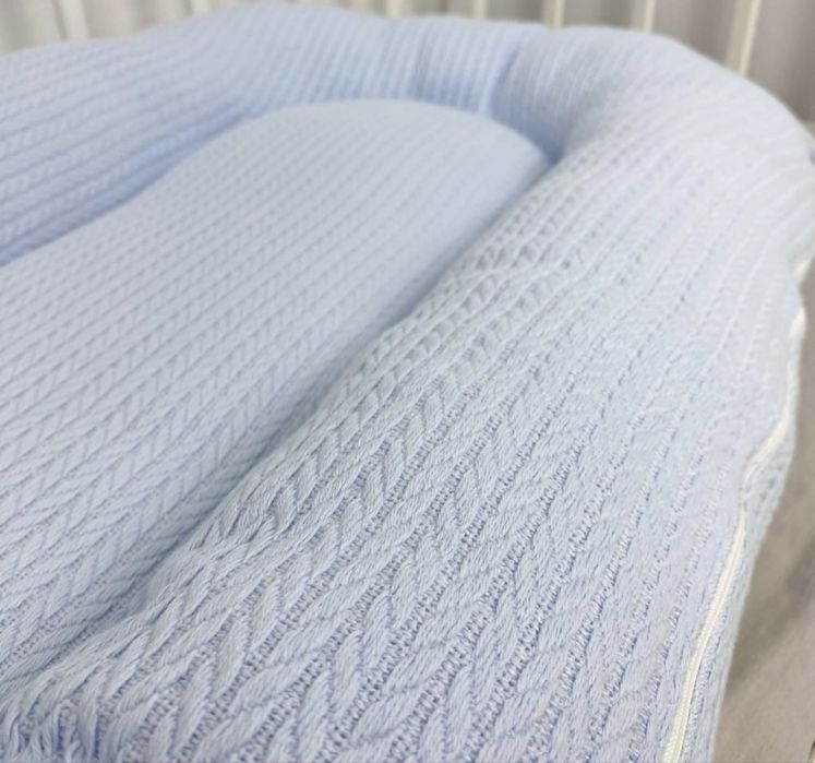 Кокон з кокосовим матрасом