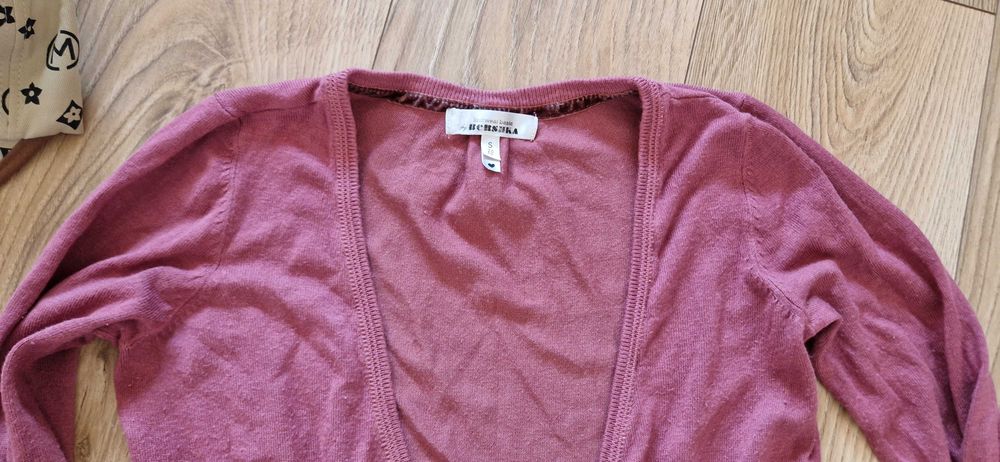 Sweter narzutka fuksja amarant Bershka rozm S