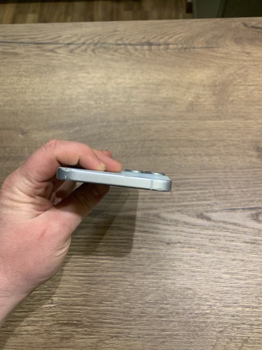 Iphone 15 plus 128GB 87% baterii