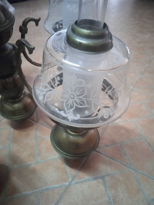 Venda candeeiros de teto antigos