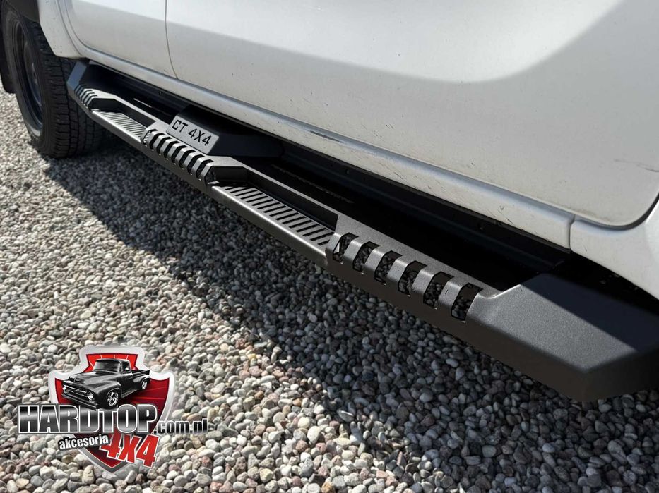 Progi Stopnie boczne Heavy Duty - Toyota Hilux 2015+