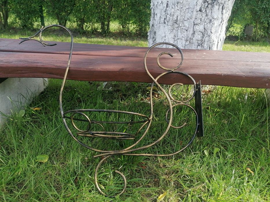 Kwietniki metalowe
