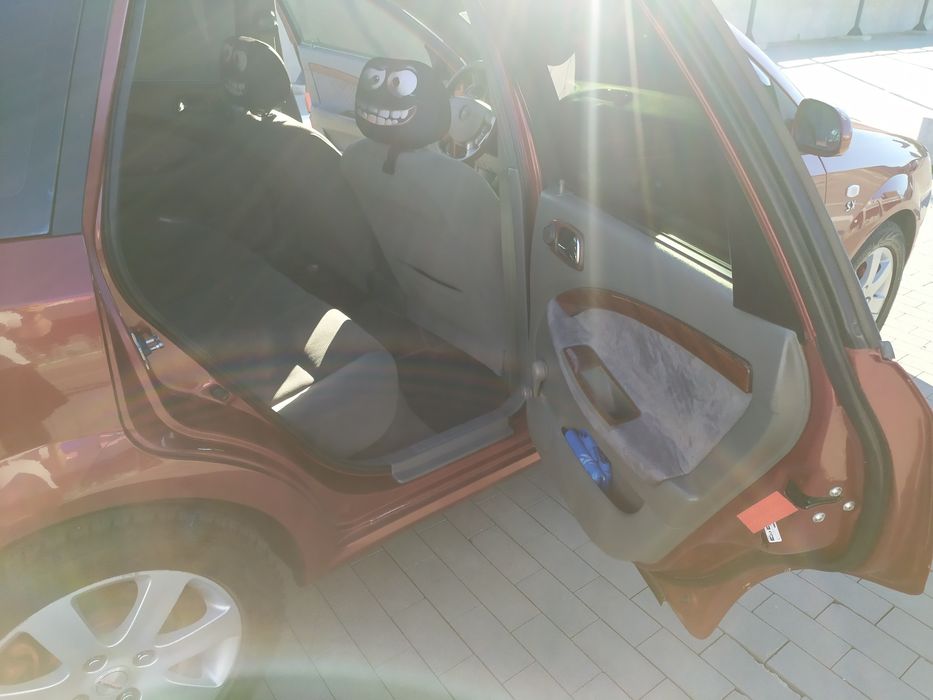 Chevrolet  lachetti  2008