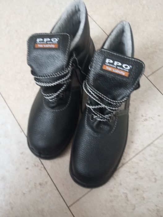 Nowe buty robocze rozm 43