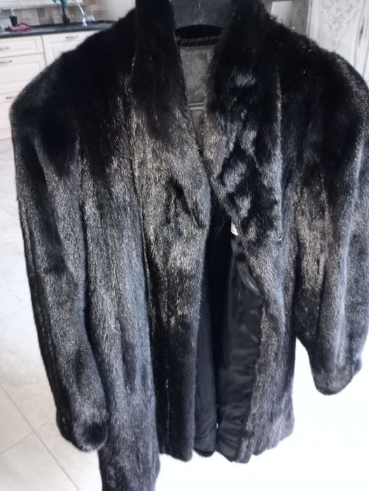 r. L-xl Blackglama norki naturalne futro z norek