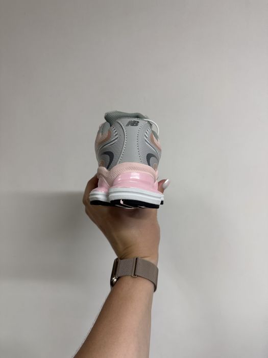 Кросівки New Balance 2000 Truffle Salt (36-41)