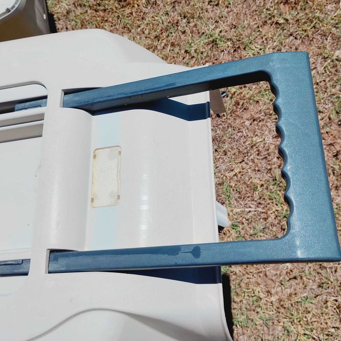 pet carrier/transport/kennel