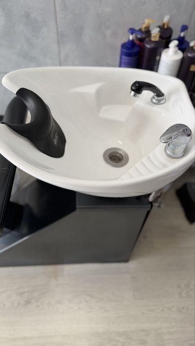 Перукарська мийка б/у  5000