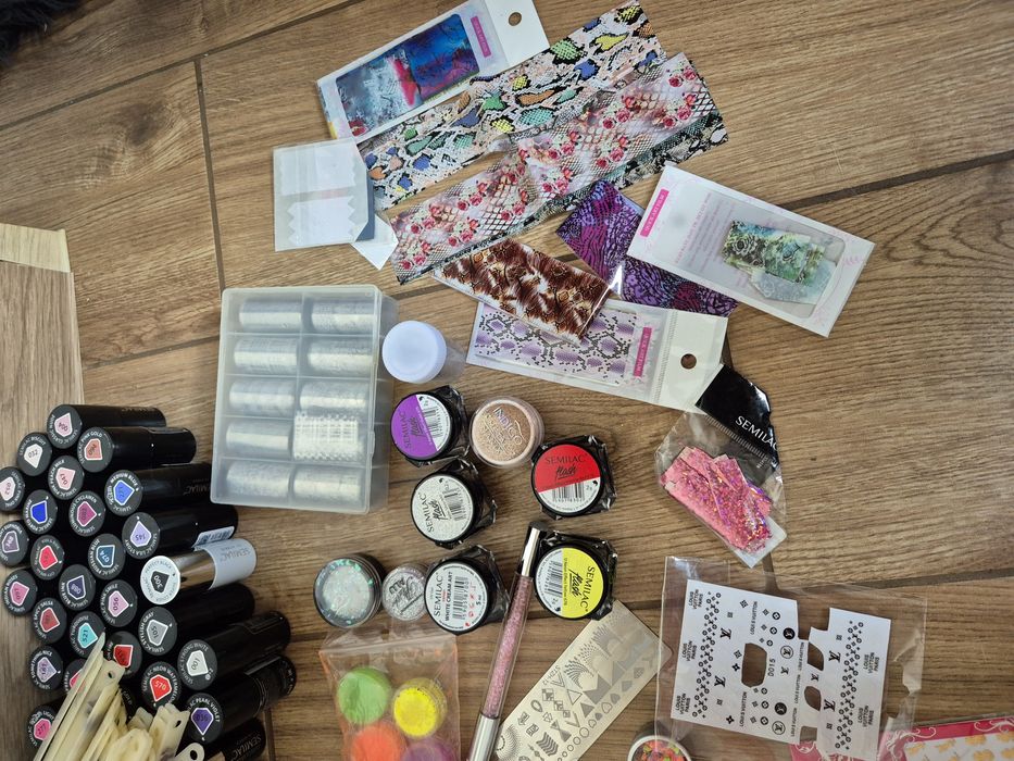 Lakiery hybrydowe, ozdoby komplet