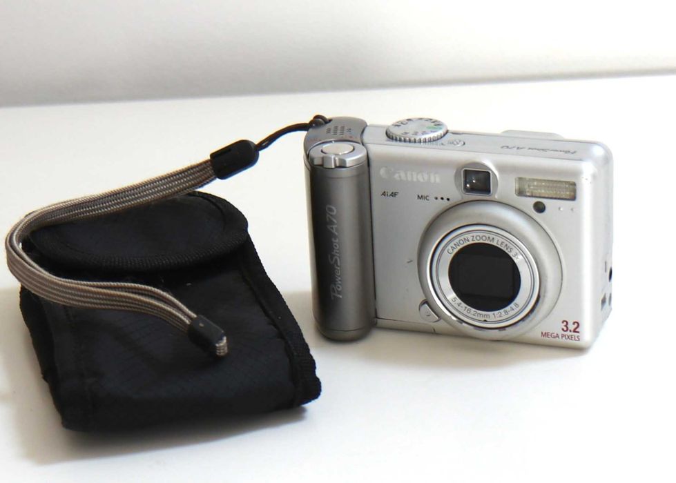 Canon PowerShot A70 máquina fotográfica digital vintage