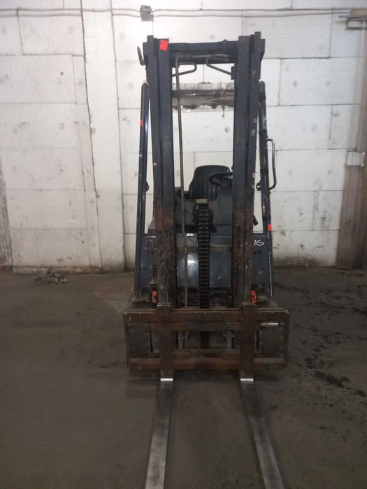 Продам навантажувач LINDE E16C-02