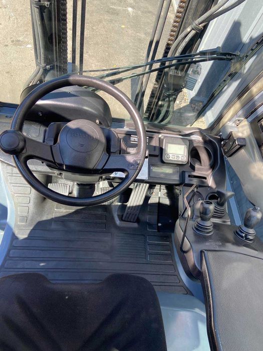 Газовий навантажувач TOYOTA 02-8FGF25, підйом-3.7м, 2018 рік, кабіна