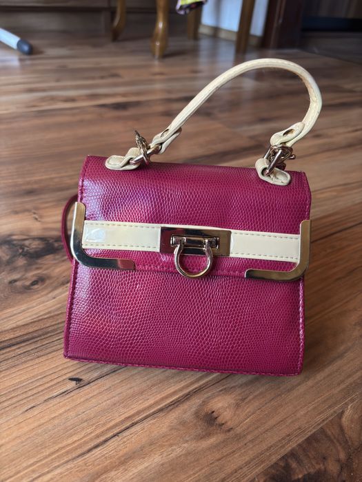 Różowa mała torebka,hit,torebeczka