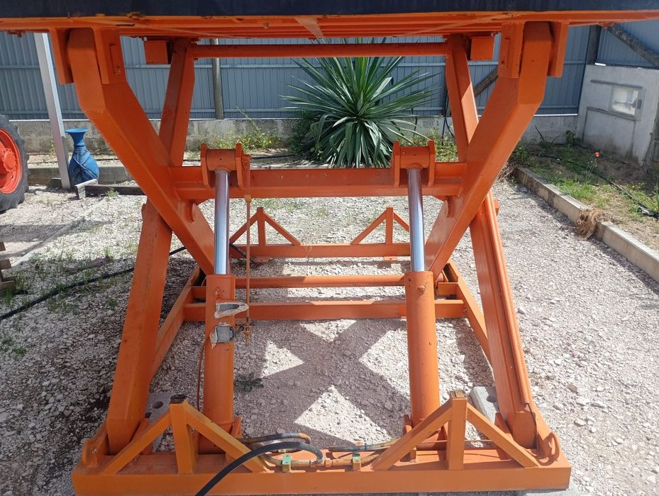 Elevador móvel.                     NN n